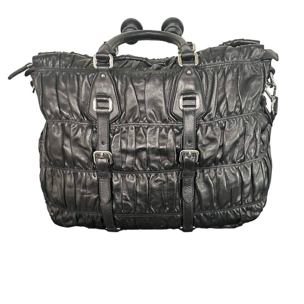 New VINTAGE  LEATHER AUTHENTIC PRADA NAPPA GAUFRE’ BLACK BAG